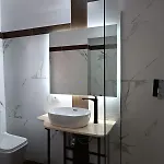 Central Apt *