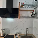 Central Apt Lägenhet