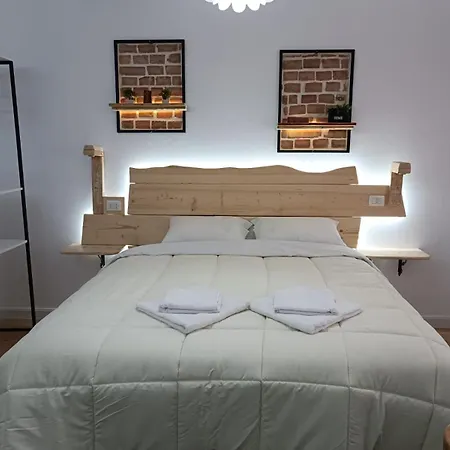 Central Apt Apartmán