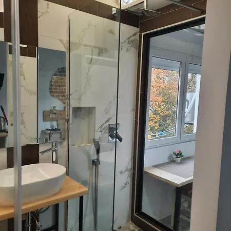 Lägenhet Central Apt
